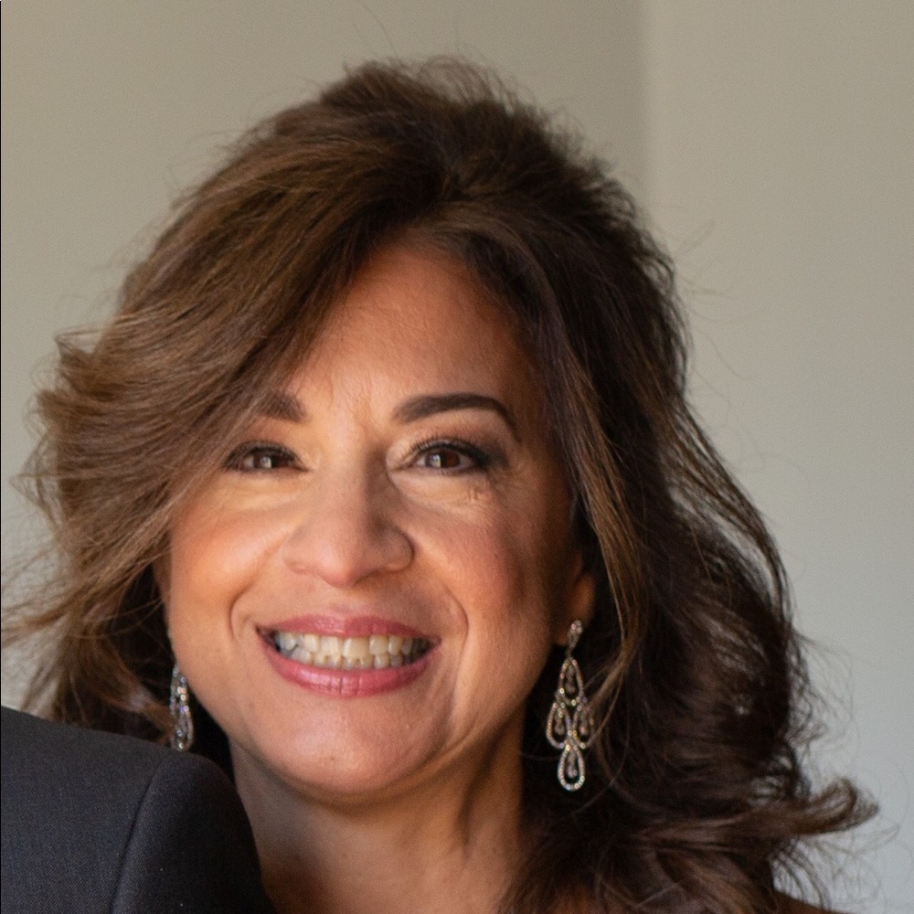 Meet your Posher, Laura